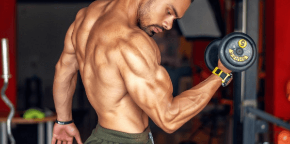 Build Insane Triceps by Doing Skull Crushers - Laz - Tymoff