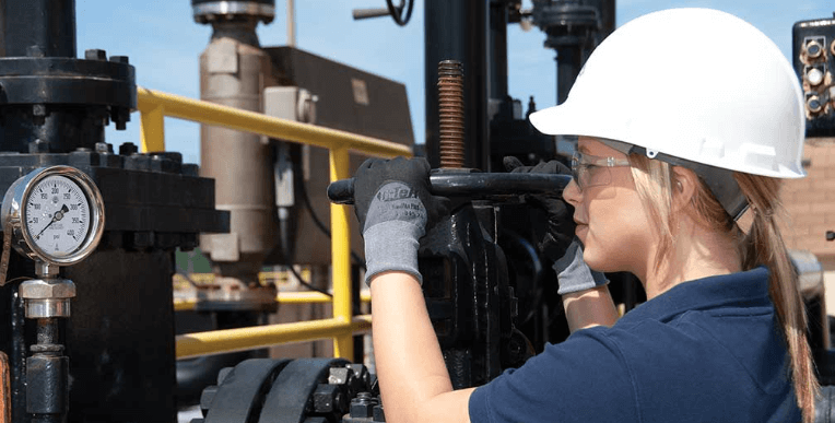 The Importance of Training and Education in Pipe Tapping Operations