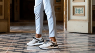 How to Style Comfort Sneakers for Different Occasions