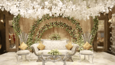 Flower Wall is the Ultimate Wedding Statement Piece